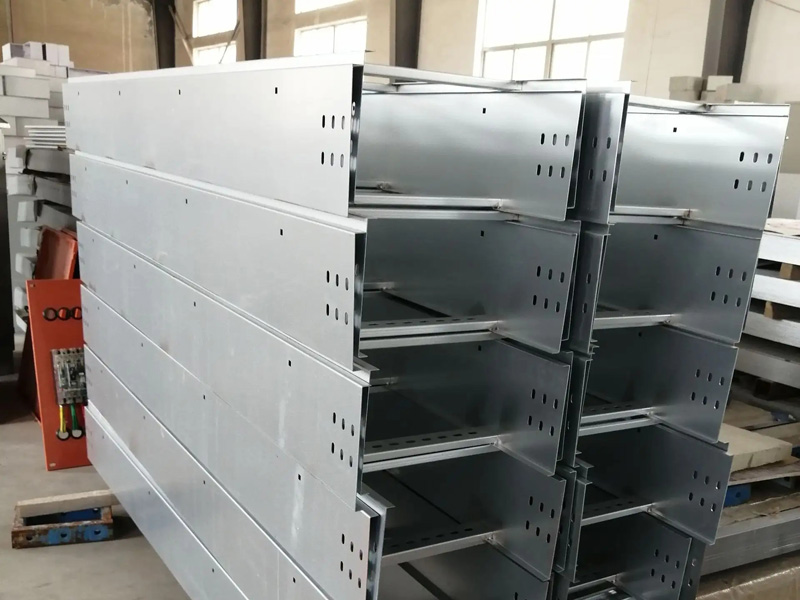 镀锌电缆桥架的加工流程