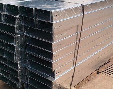 不同环境下的电缆桥架安装注意事项