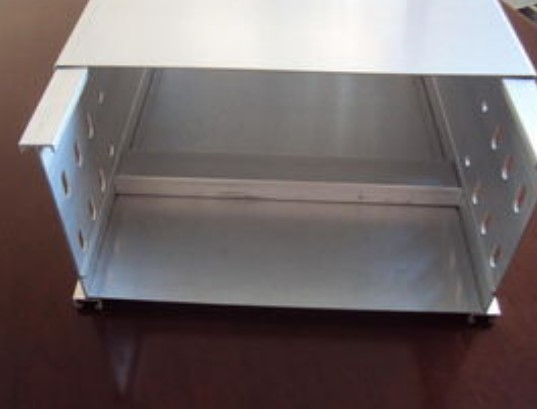 铝合金电缆桥架