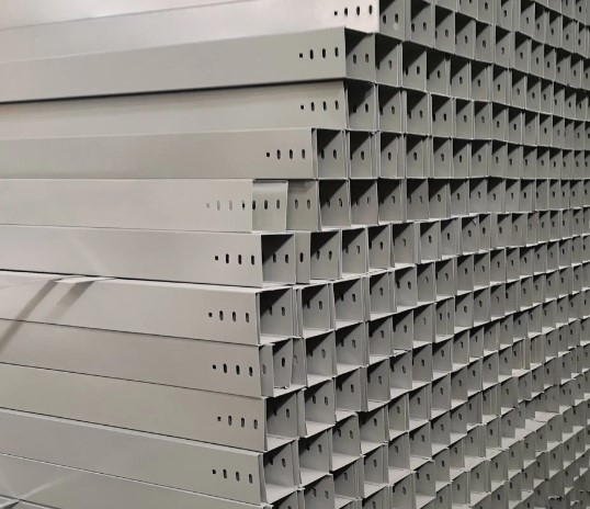 确定防火电缆桥架体型的厚度条件