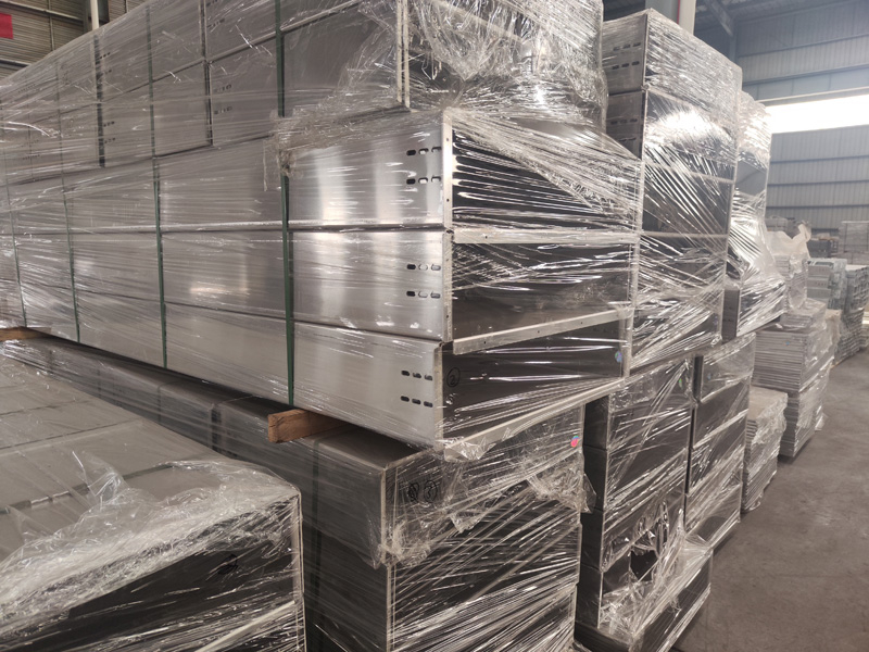 铝合金电缆桥架