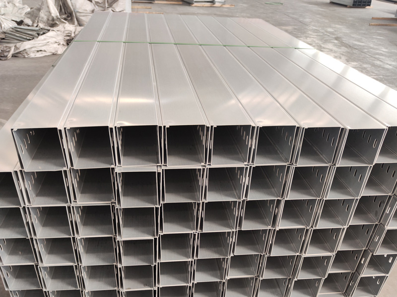 铝合金电缆桥架