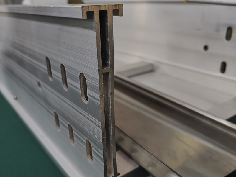 铝合金电缆桥架