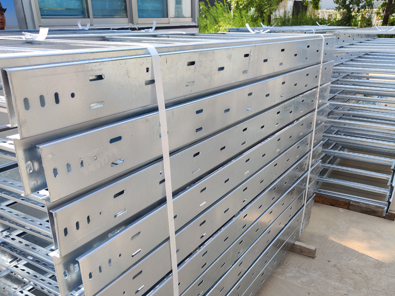 热浸锌电缆桥架