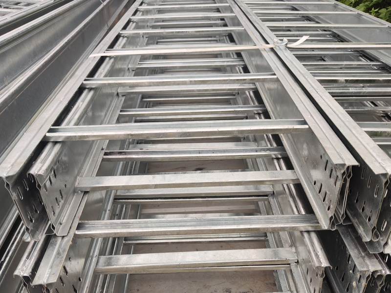 热浸锌电缆桥架