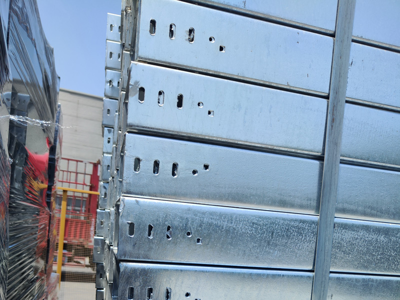 热浸锌电缆桥架